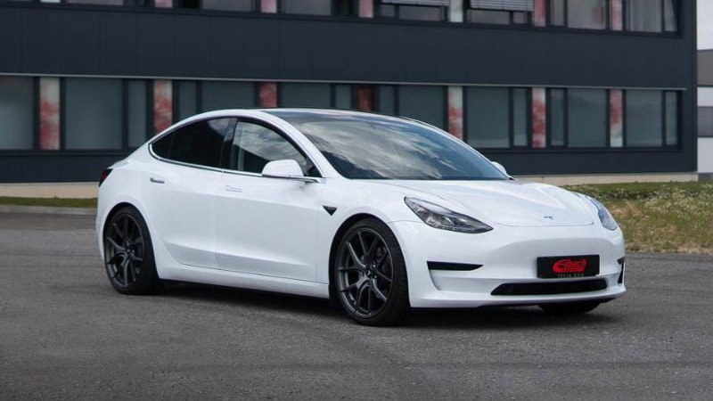 Hvilke senkefjærer bør du velge til Tesla – Eibach eller H&R?