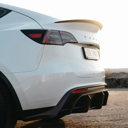 Diffuser - Tesla Model Y 